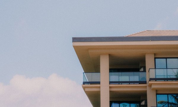 Real Estate Lawyer Condo Closing: How Condo Document Delays Affect Closing Dates in Edmonton 